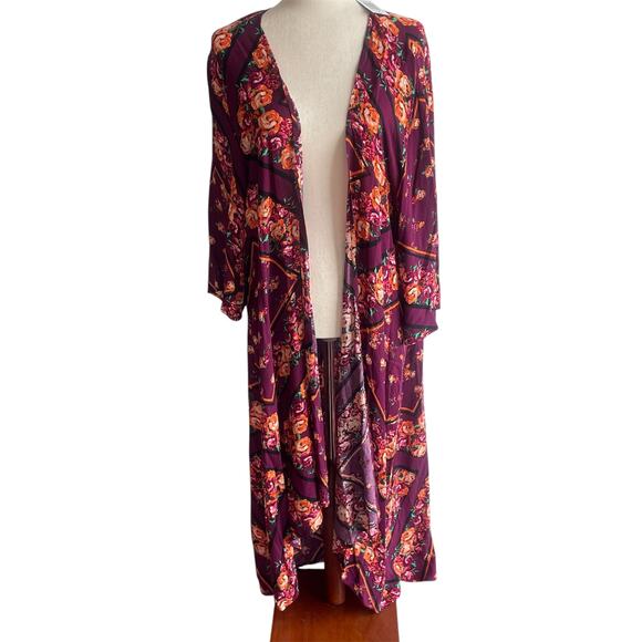 Torrid Floral Kimono/Duster NWT SZ 1X - Picture 2 of 9